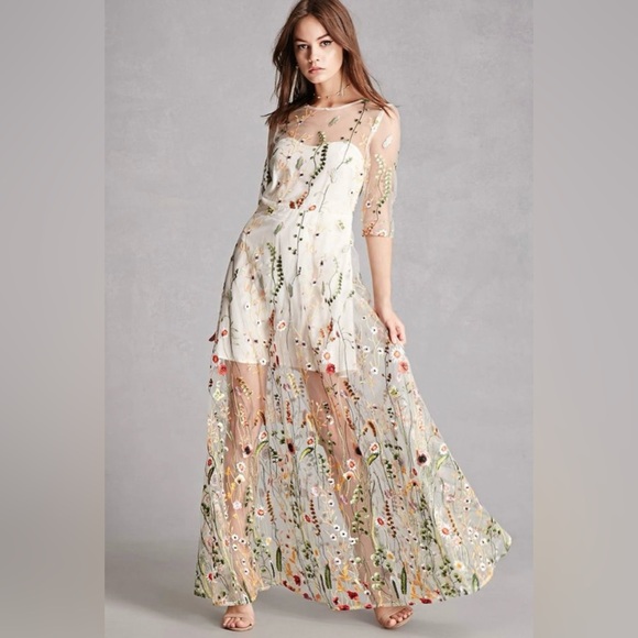 Aura Maxi Dress